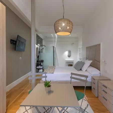 Homestay szállás Plaza Nueva 8 *