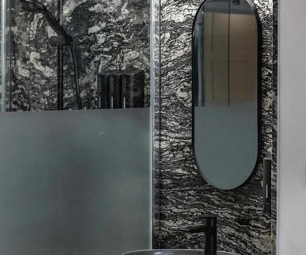 Homestay Plaza Nueva 8 *