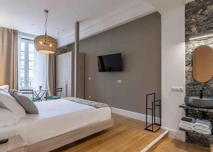 Homestay Plaza Nueva 8